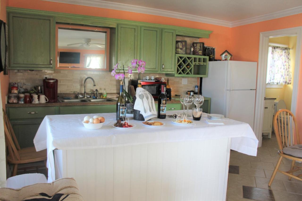 Pierhouse Bed & Breakfast Кил Девил Хилс Екстериор снимка