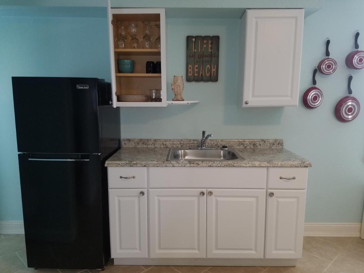 Pierhouse Bed & Breakfast Кил Девил Хилс Екстериор снимка