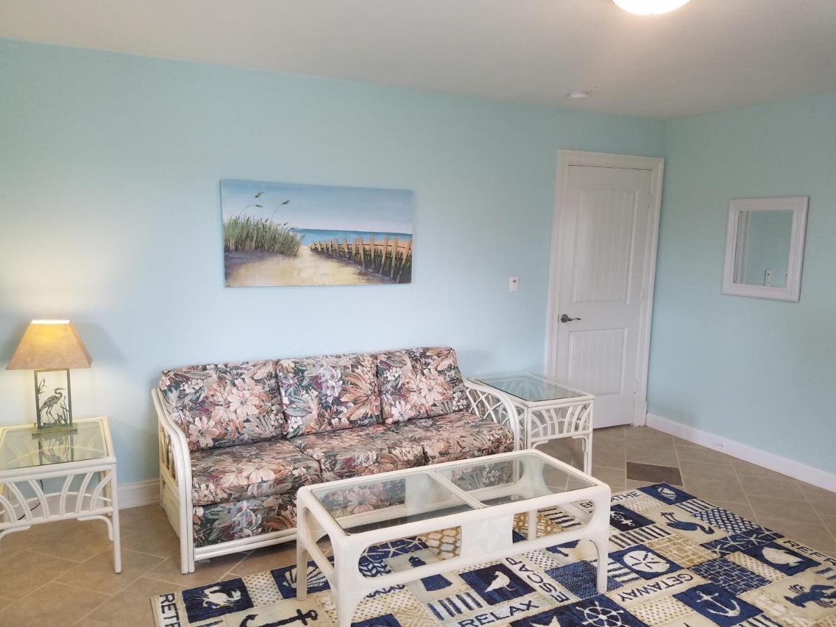 Pierhouse Bed & Breakfast Кил Девил Хилс Екстериор снимка